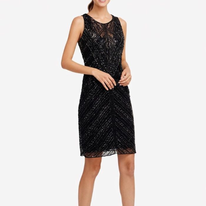 VESTIDO CORTO NEGRO DE LENTEJUELAS SIN MANGAS