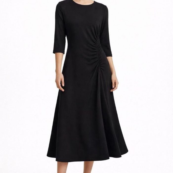VESTIDO NEGRO  J´AIMÉ CORTE EVASÉ MANGA TRES CUARTOS