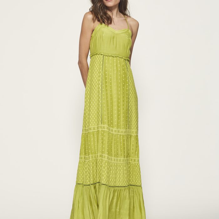VESTIDO LARGO DE TIRANTES COLOR VERDE CON BORDADOS