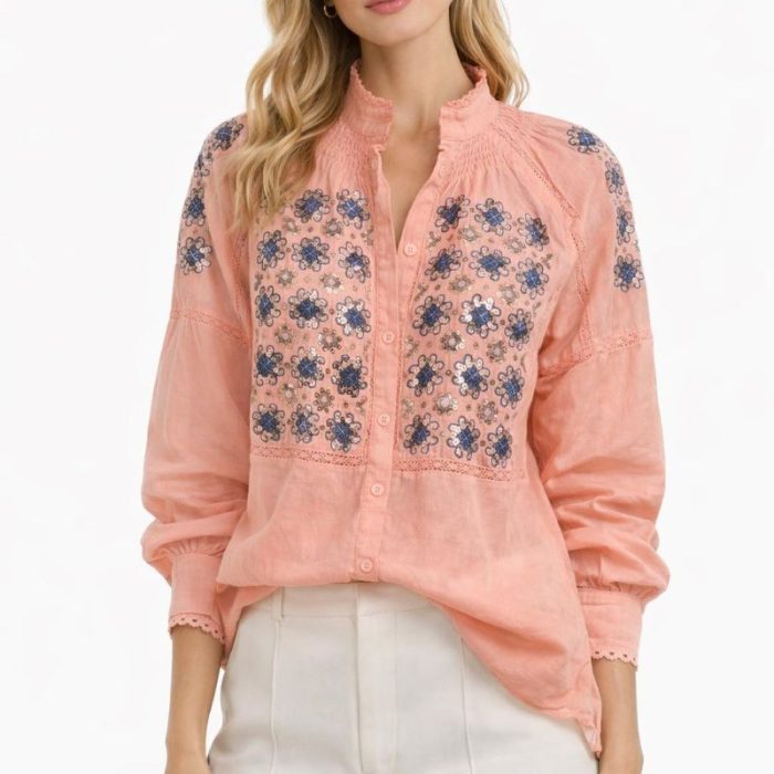 CAMISA CORAL CON LENTEJUELAS Y CUELLO MAO Y NIDO ABEJA
