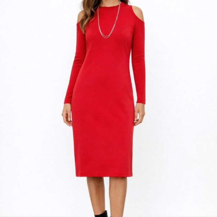 VESTIDO ROJO MIDI DE PUNTO CON HOMBROS DESCUBIERTOS Y FORRO INTERIOR