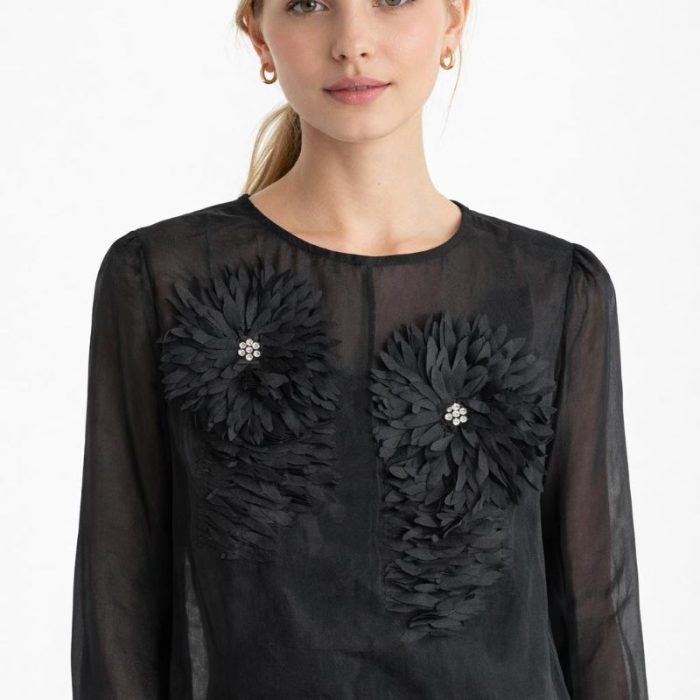 blusa negra mujer con flores en relieve elegante manga larga transparente