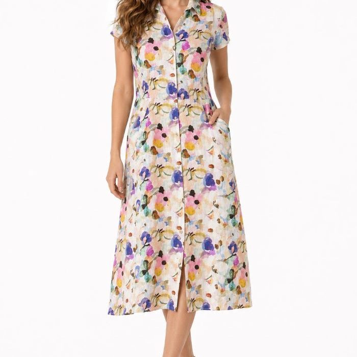 Vestido midi camisero Pera de Malala en viscosa floral multicolor con botones dorados