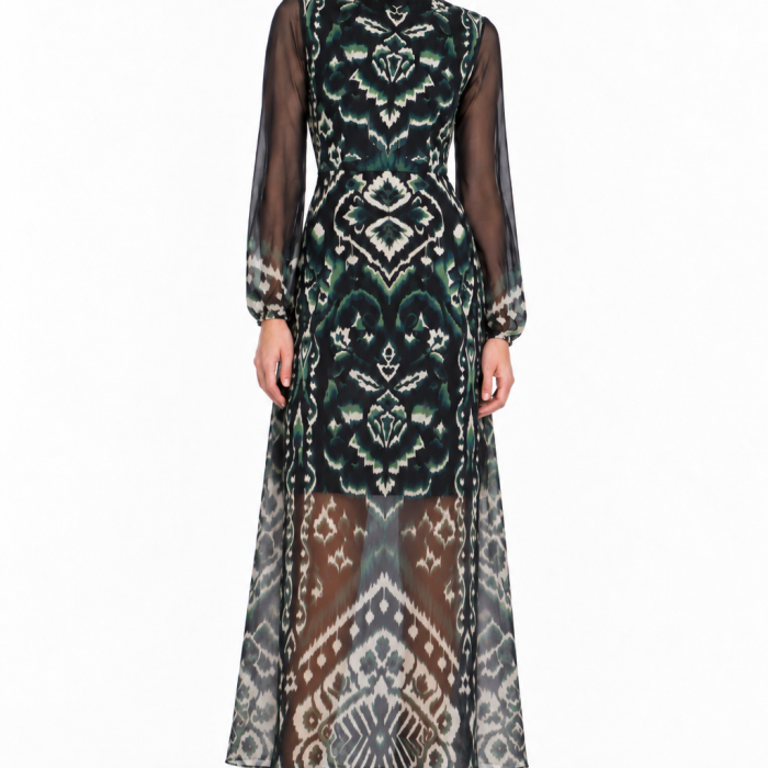 Vestido Guyana de Malalá en tejido tul estampado con combinación interior, manga larga semitransparente y botín negro, vista frontal