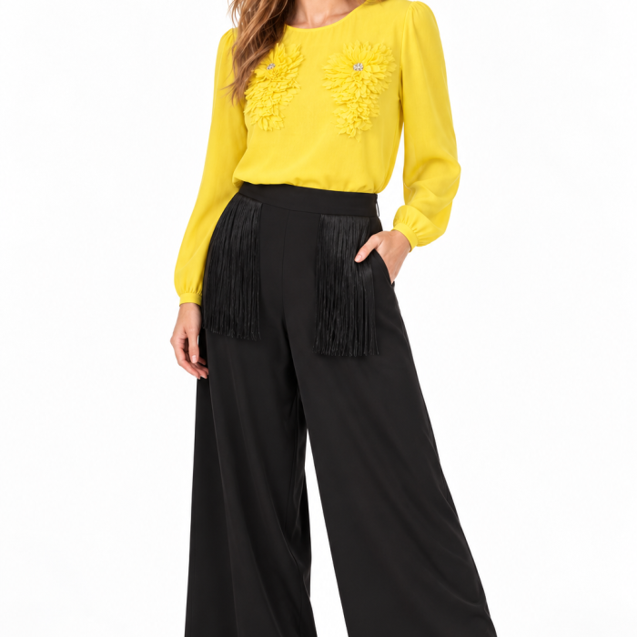Pantalón Dublín Malalá negro de pata ancha con flecos delanteros y bolsillos
